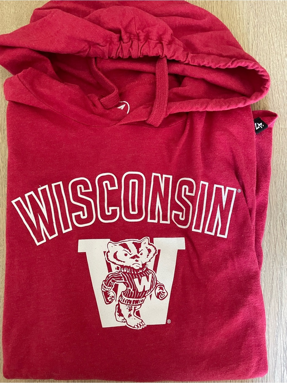 Wisconsin Badgers Red Hooded Long Sleeve tee